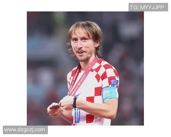 足球百大球星魔笛是谁揭秘克罗地亚中场大师莫德里奇传奇生涯 足球百大球星魔笛是谁揭秘克罗地亚中场大师莫德里奇传奇生涯